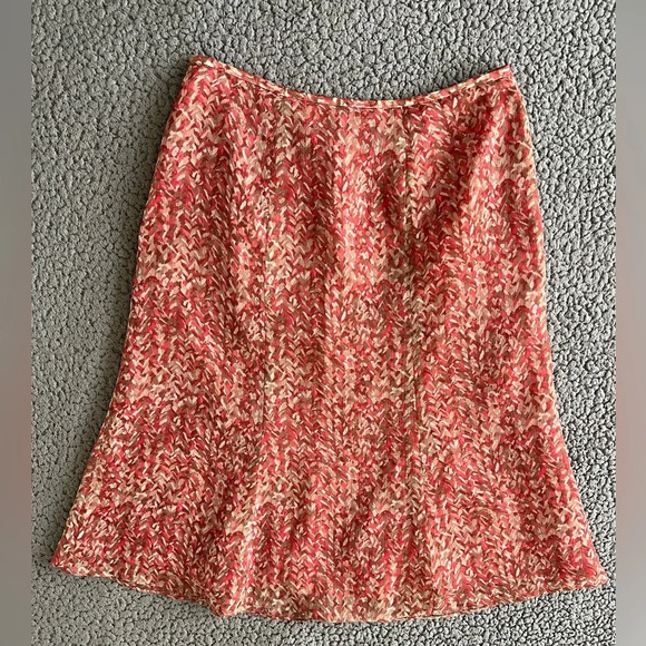 Styled Le Suit Skirt, Jones Sweater Tank, Coach Wristlet, Amrita Singh Earrings - Picture 8 of 10